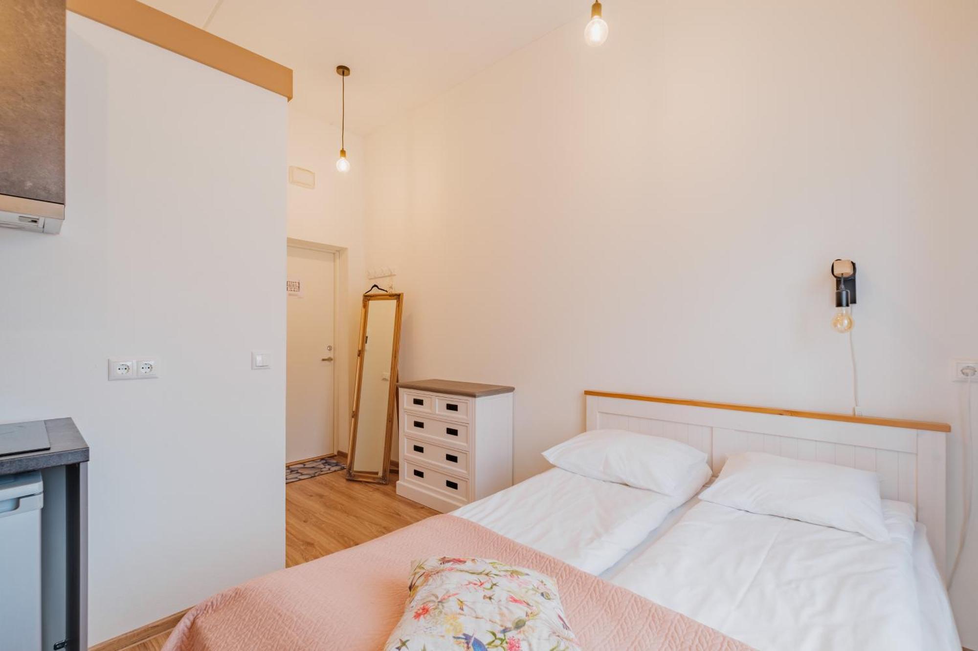 Filosoofi 1 Studio Apartments Tartu Zewnętrze zdjęcie